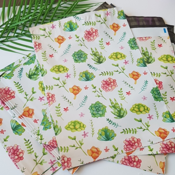 25 pcs Colorful Poly Mailers 10"x13" inches - Picture 2 of 5